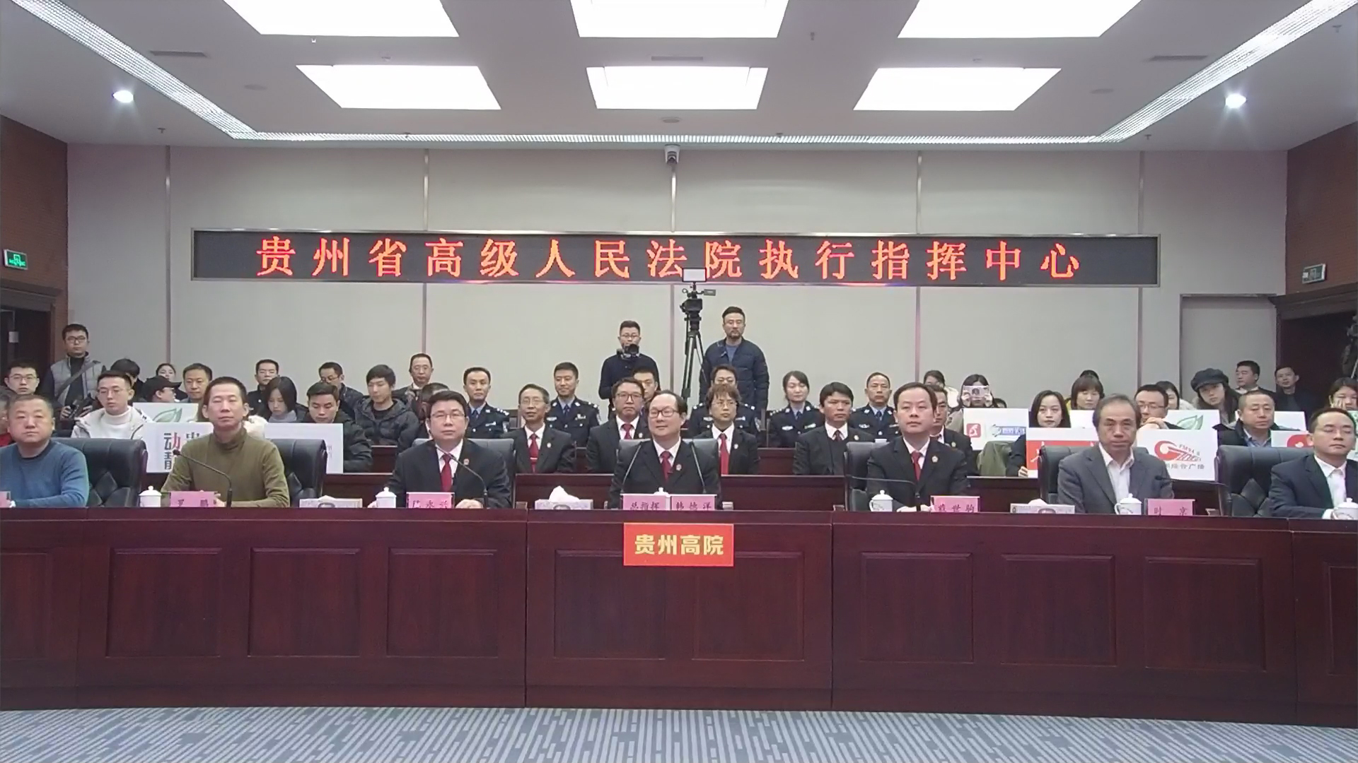 前攝像頭_監控點(diǎn)1_前攝像頭_20191028120415_1278749.jpg